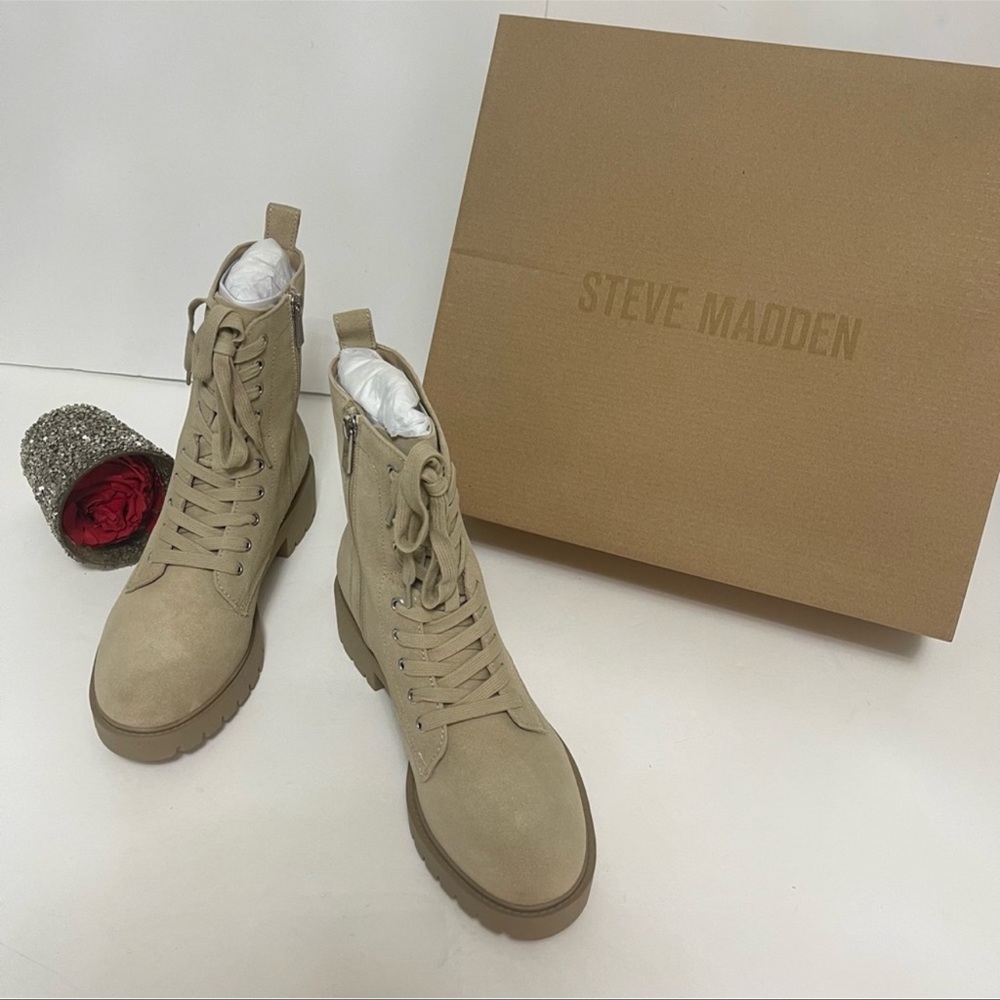Steve Madden Dune Tonal Checker Lug Sole Combat Boot - New In Box- Reemoly